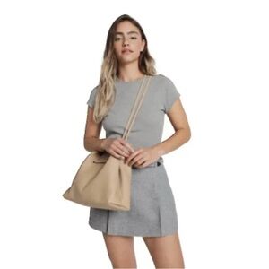 NWT 8 Other Reasons Tan Vegan Leather Slouchy Bucket Bag New
